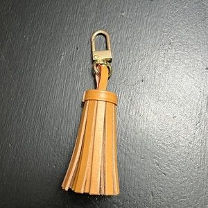 Leather tassel